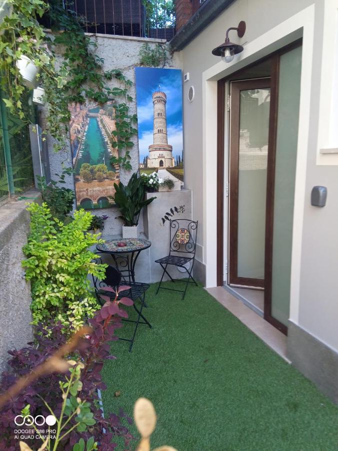 Civico 6 Apartment Peschiera del Garda Exterior photo
